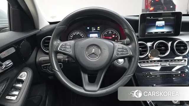 Mercedes-Benz C-Class W205 2018 Серебристо-серый из Кореи, фото 4