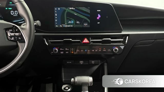 Kia Di Ol Nu Niro 2024 Черный из Кореи, фото 4