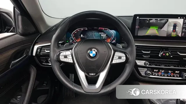 BMW 5 Series (G30) 2023 Черный из Кореи, фото 4