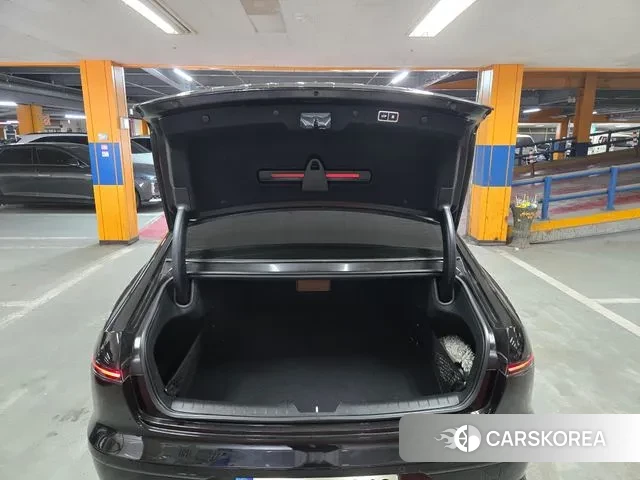 Hyundai Grandeur Hybrid (GN7) 2023 Черный из Кореи, фото 4