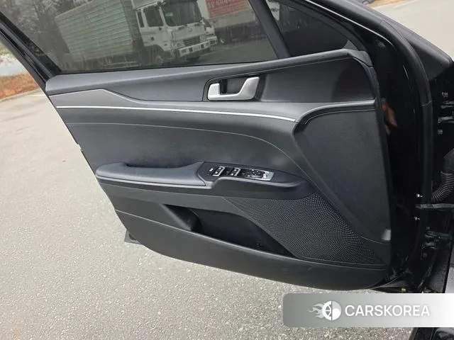 Kia K5 3rd generation 2020 Черный из Кореи, фото 4