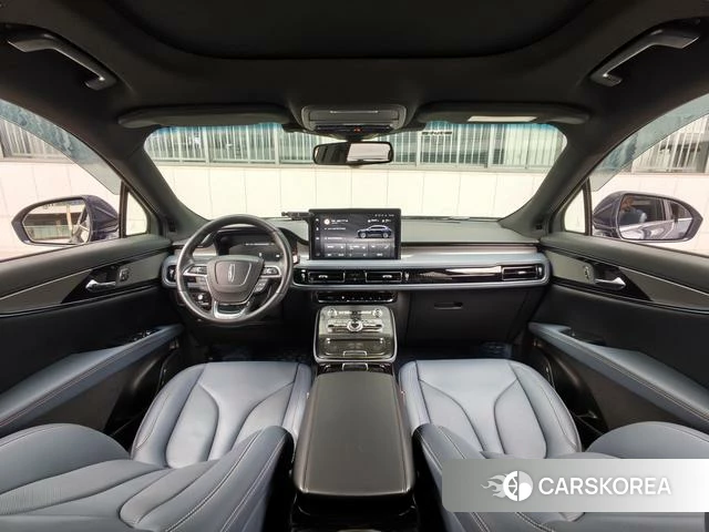 Lincoln Navigator 2023 Черный из Китая, фото 4