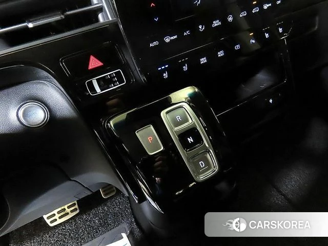 Hyundai Staria 2024 Черный из Кореи, фото 4