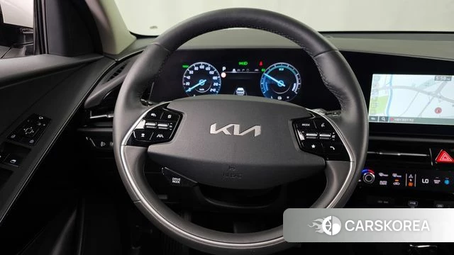 Kia Di Ol Nu Niro 2024 Белый из Кореи, фото 4