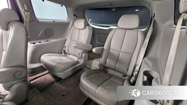 Kia The New Carnival 2019 Серый из Кореи, фото 4