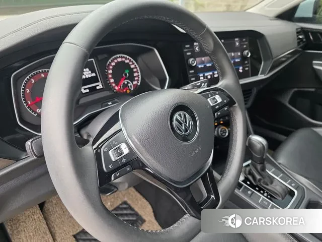 Volkswagen 7th Generation of Jetta 2020 Белый из Кореи, фото 4