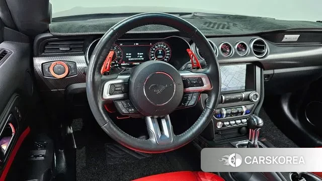 Ford Mustang 2021 Черный из Кореи, фото 4
