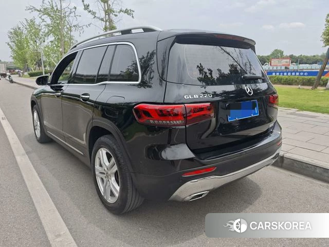 Mercedes-Benz GLB 2023 Черный из Китая, фото 4