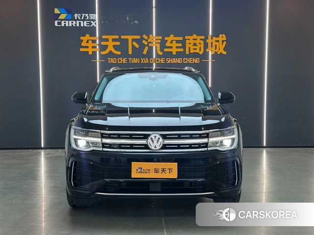 Volkswagen Tourang 2024 Черный из Китая, фото 4