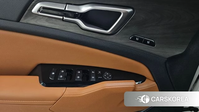 Kia Sportage 5th Generation 2022 Белый из Кореи, фото 4