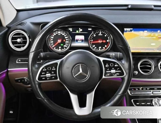 Mercedes-Benz E-Class W213 2019 Белый из Кореи, фото 4
