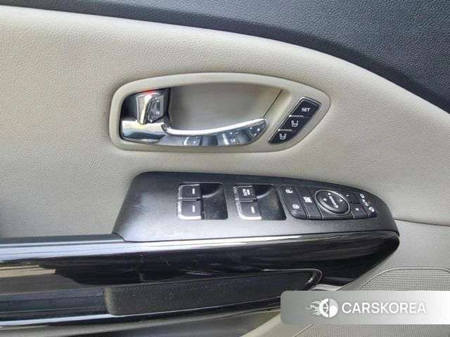 Kia The New Carnival 2019 Черный из Кореи, фото 4