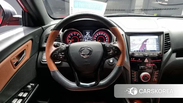 Ssangyong Tivoli Armor 2018 Красный из Кореи, фото 4