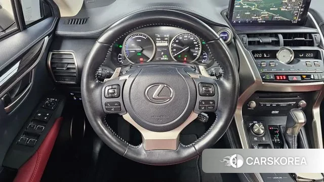 Lexus NX300h 2021 Белый из Кореи, фото 4
