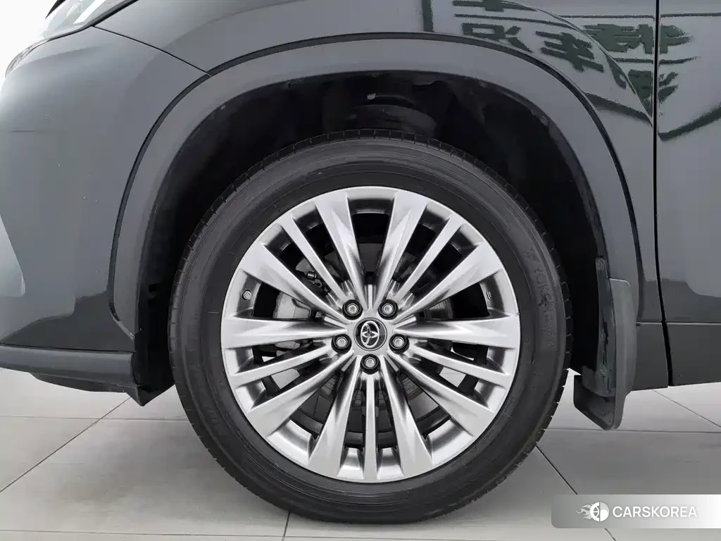 Toyota Highlander 2024 Черный из Китая, фото 4