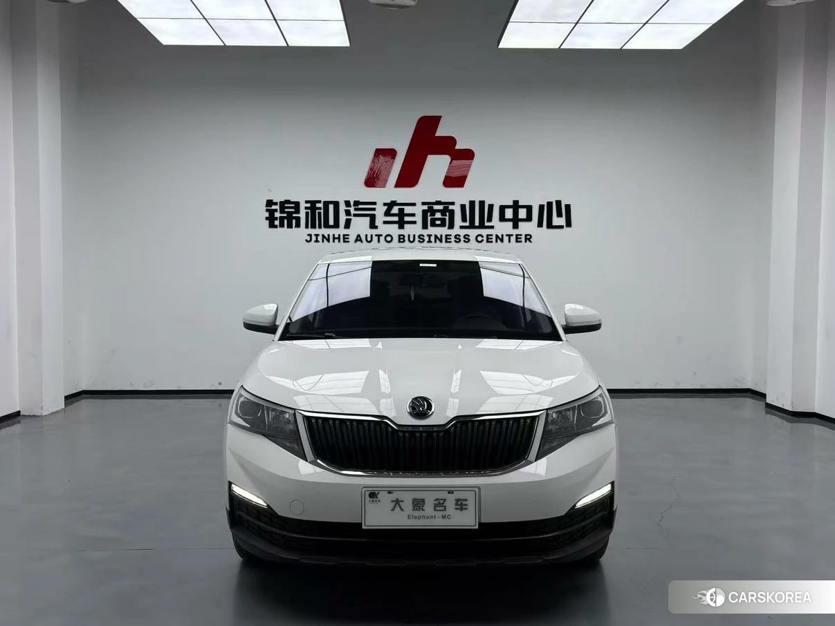 Skoda Komick 2020 Белый из Китая, фото 4
