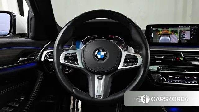 BMW 5 Series (G30) 2019 Белый из Кореи, фото 4