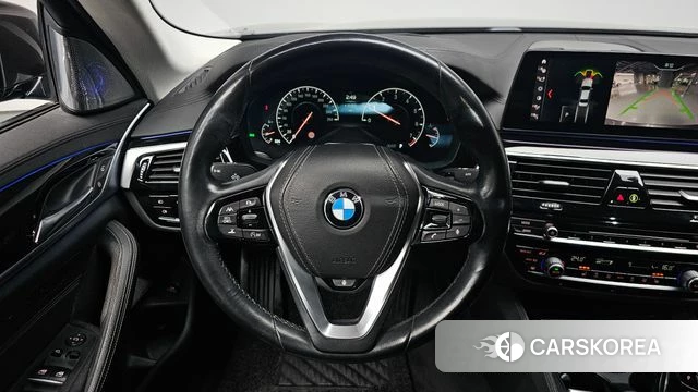 BMW 5 Series (G30) 2019 Серый из Кореи, фото 4