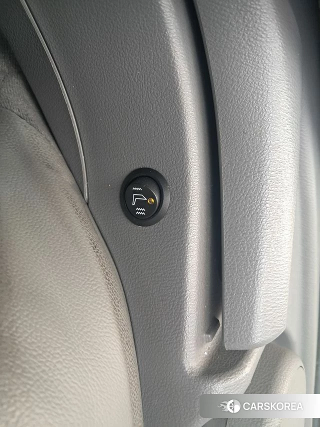 Hyundai The New Grand Starex 2019 Белый из Кореи, фото 4