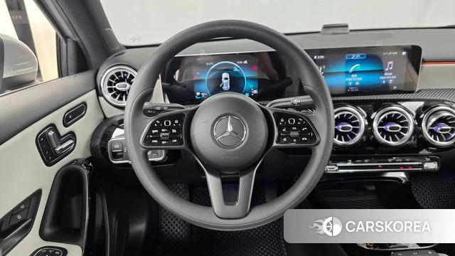 Mercedes-Benz A-Class W177 2019 Серебряный из Кореи, фото 4