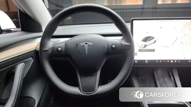 Tesla Model 3 2021 Белый из Кореи, фото 4