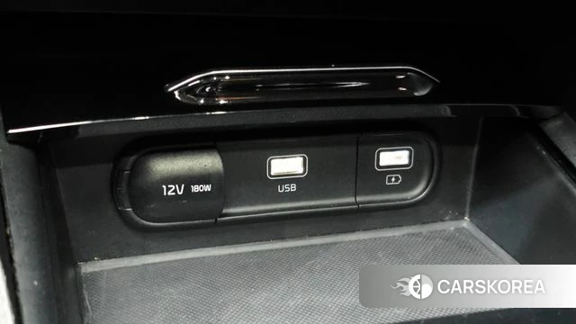 Kia K5 3rd generation 2023 Черный из Кореи, фото 4