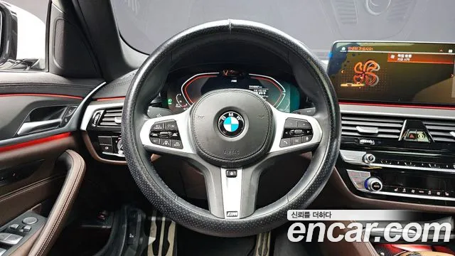 BMW 5 Series (G30) 2021 Белый из Кореи, фото 4