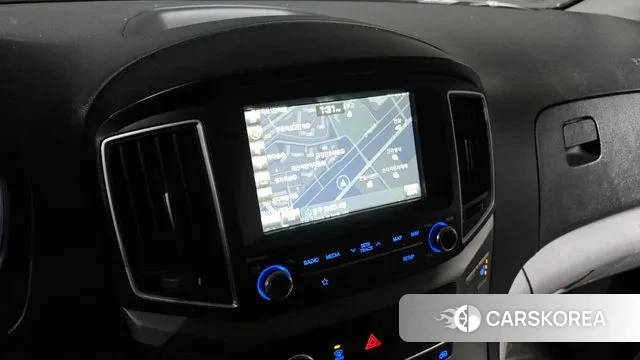 Hyundai The New Grand Starex 2018 Белый из Кореи, фото 4