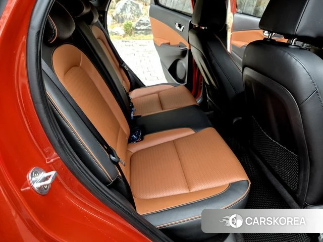 Hyundai Kona 2018 Красный из Кореи, фото 4