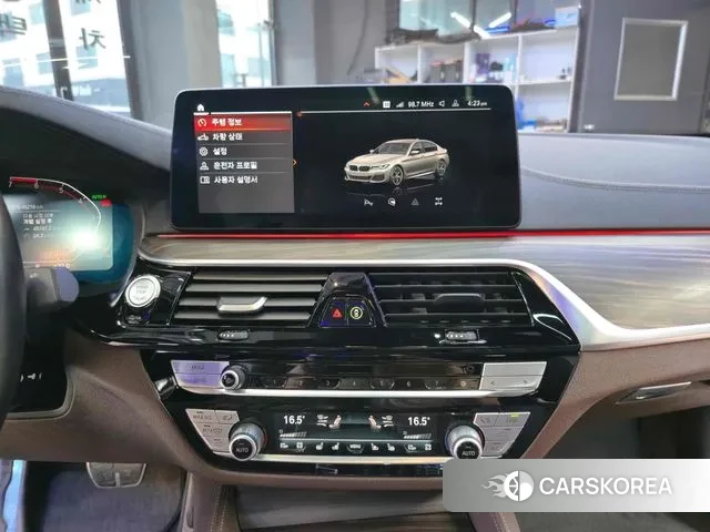 BMW 5 Series (G30) 2021 Серый из Кореи, фото 4