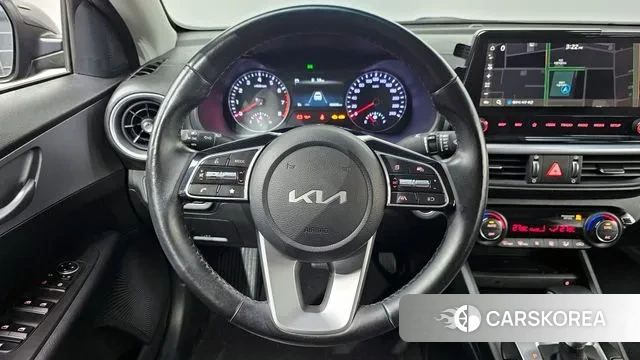 Kia The New K3 2nd generation 2022 Серый из Кореи, фото 4