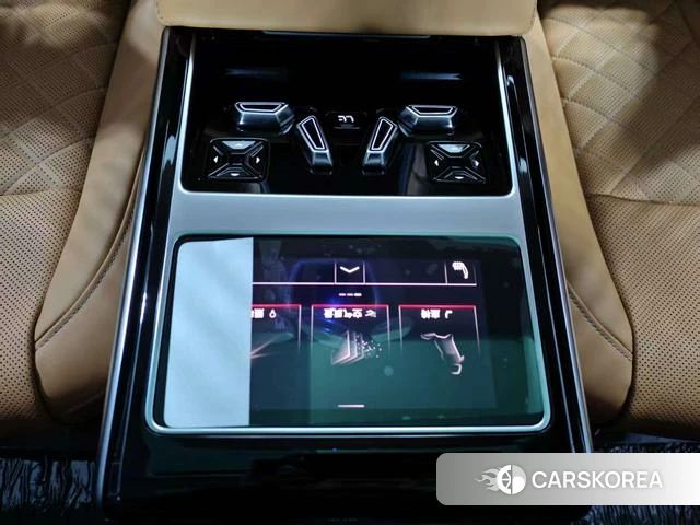 Audi A8 2025 Черный из Китая, фото 4
