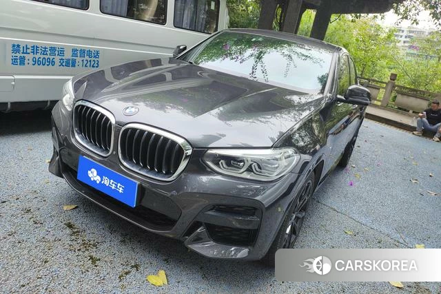 BMW X4 2021 Темно-серый из Китая, фото 4