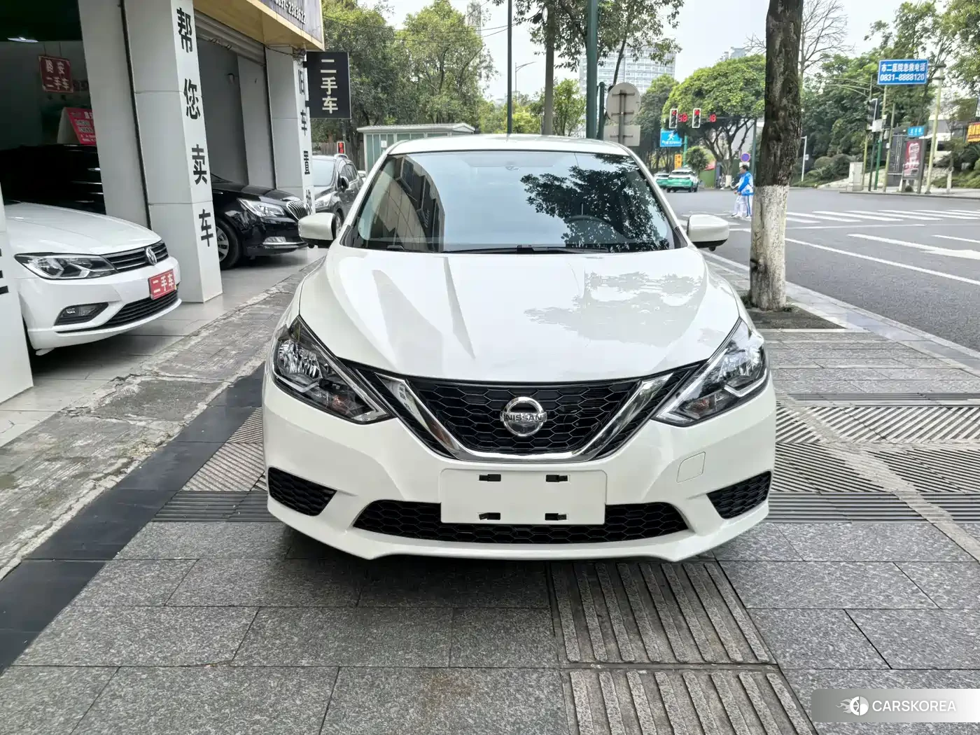 Nissan Sylphy 2023 Белый из Китая, фото 4