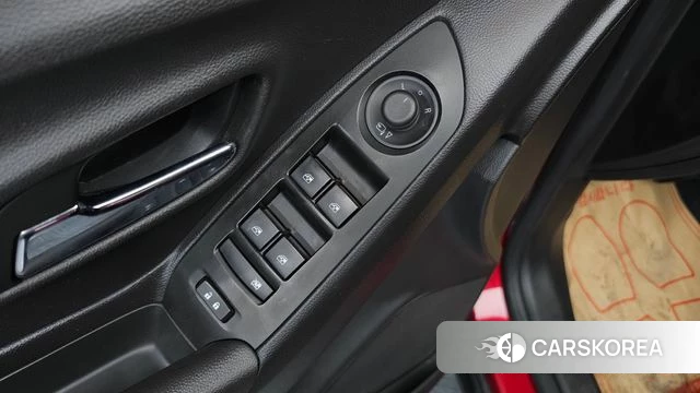 Chevrolet (GM Daewoo) The New Trax 2019 Красный из Кореи, фото 4