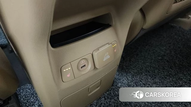 Kia The New Carnival 2018 Белый из Кореи, фото 4
