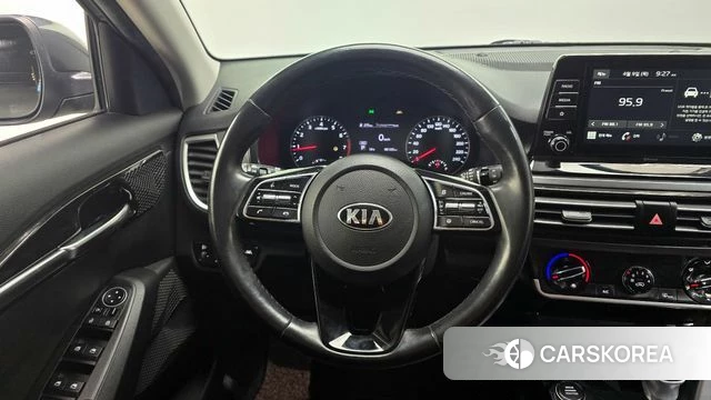 Kia Seltos 2020 Серый из Кореи, фото 4