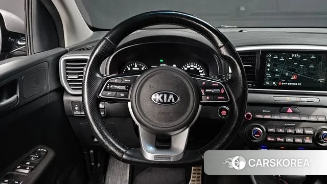 Kia Sportage The Bold 2021 Серебристо-серый из Кореи, фото 4