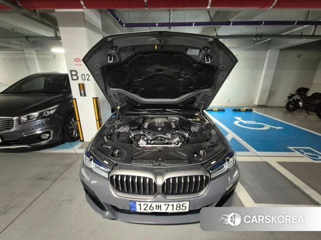 BMW 5 Series (G30) 2021 Серый из Кореи, фото 4