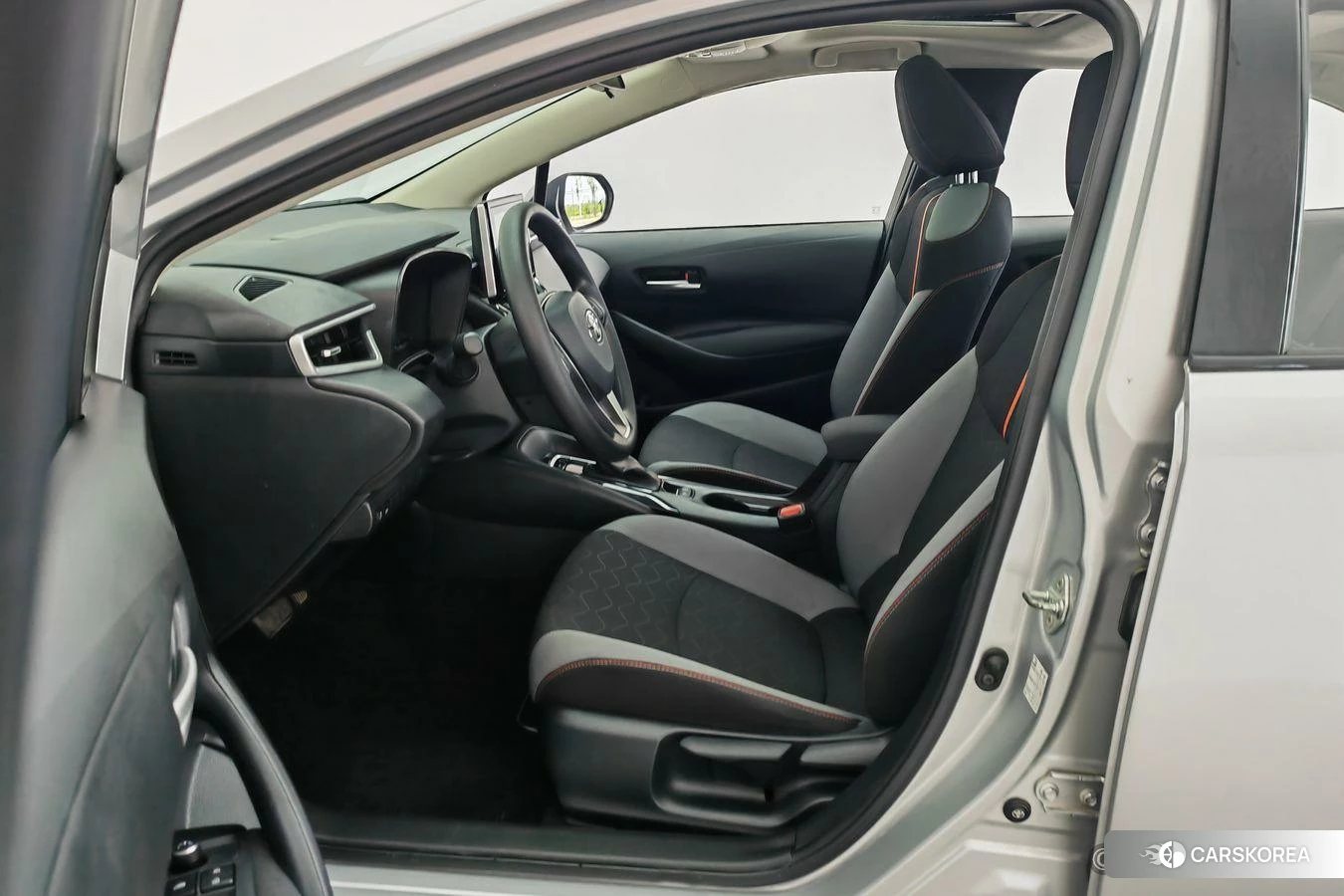 Toyota Corolla 2021 Темно-серый из Китая, фото 4