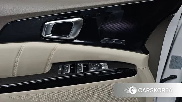 Kia Carnival 4th generation 2021 Белый из Кореи, фото 4