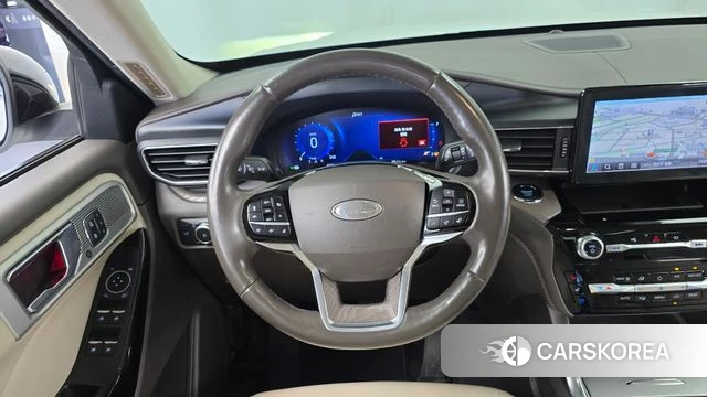 Ford Explorer 6th Generation 2022 Белый из Кореи, фото 4