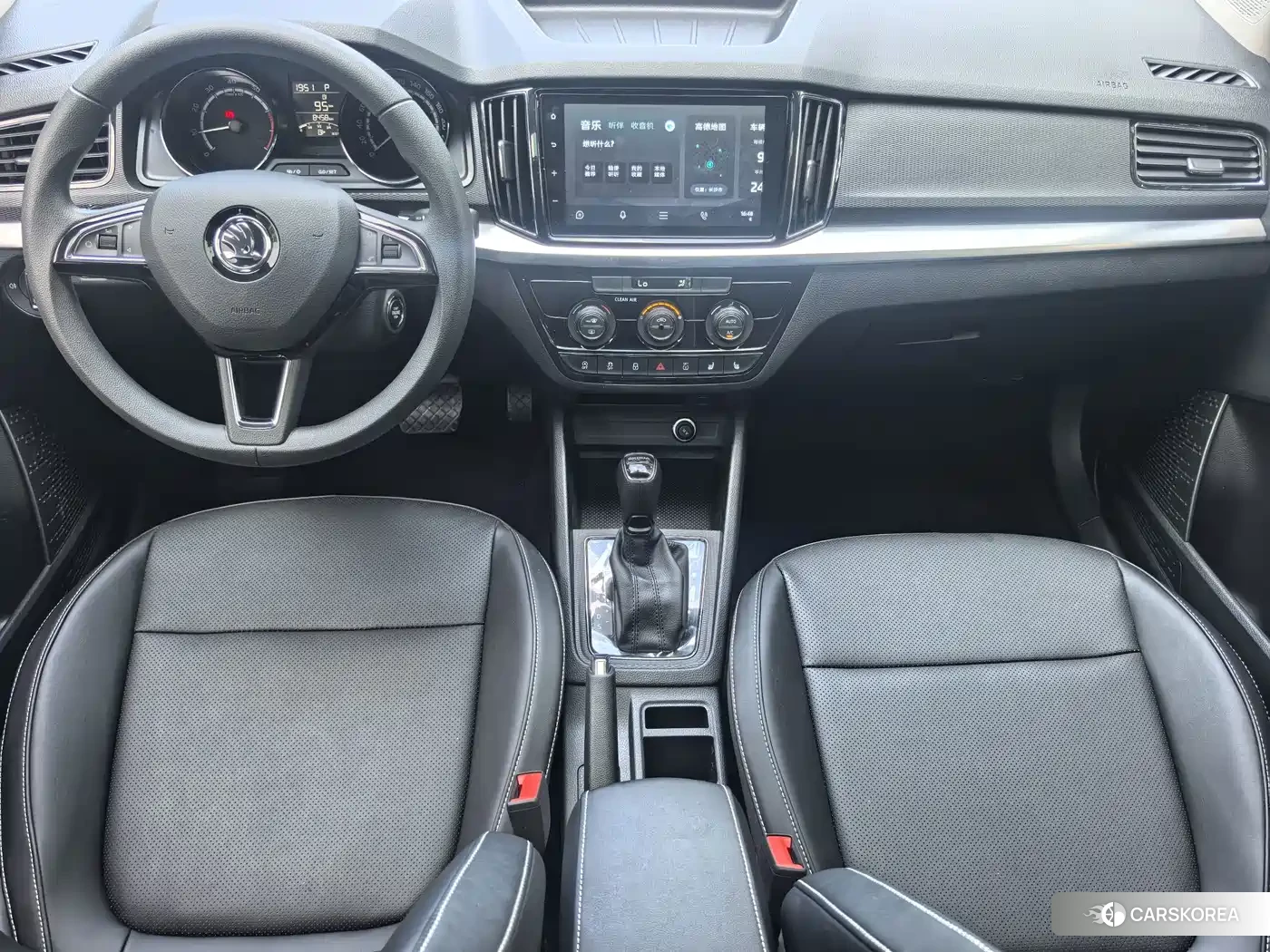 Skoda Kamiq 2023 Белый из Китая, фото 4