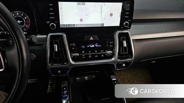 Kia Sorento 4th Generation 2023 Белый из Кореи, фото 4