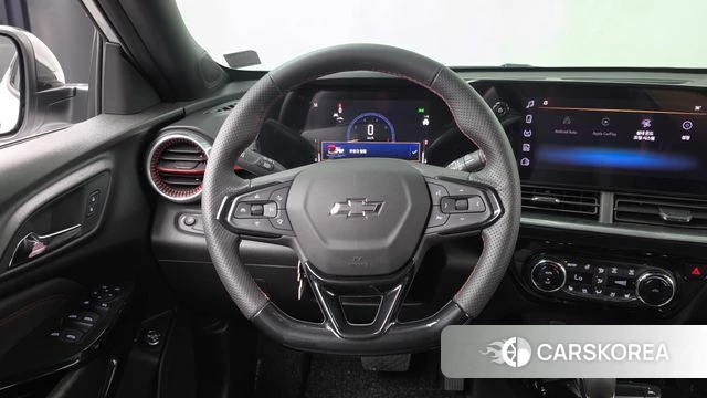 Chevrolet (GM Daewoo) Trax Crossover 2023 Белый из Кореи, фото 4