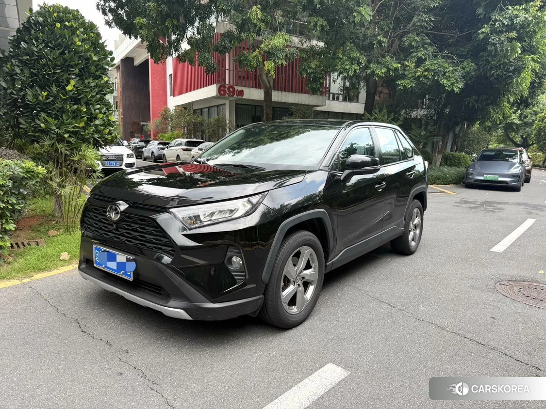 Toyota RAV4 Rongfang 2022 Черный из Китая, фото 4