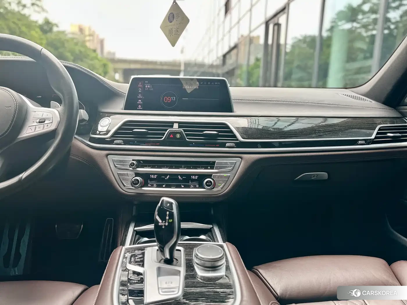 BMW 7 series 2020 Белый из Китая, фото 4