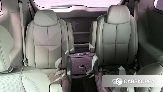 Kia The New Carnival 2018 Серый из Кореи, фото 4