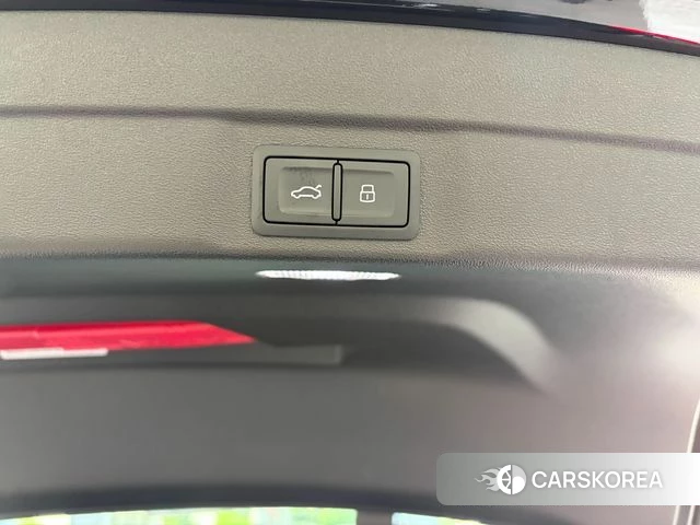 Audi A5 (B10) 2025 Черный из Кореи, фото 4