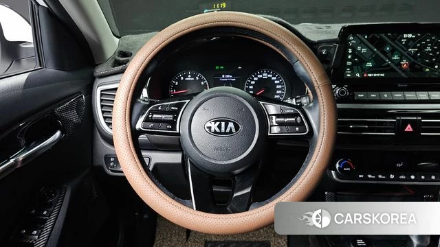 Kia Seltos 2021 Белый из Кореи, фото 4